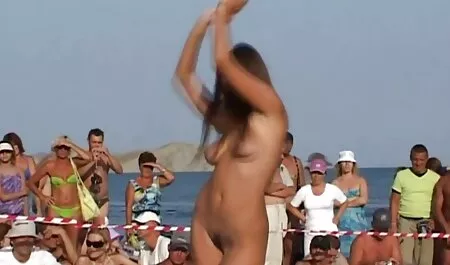 Dulce esposa placer del hombre petardas pisando