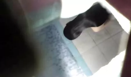 Pezones Mamada En Baño petardas vi