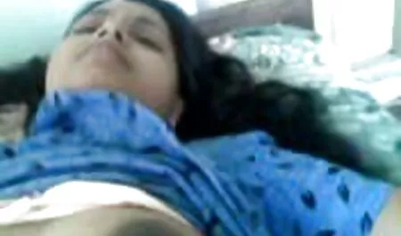 Novia convence a xxx petardas rubias amigos a anal