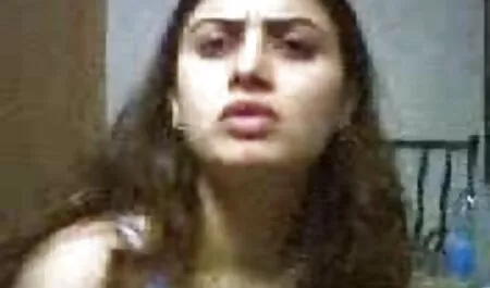 Pollo incómodo para encontrar consuelo petardas xxz en las mujeres