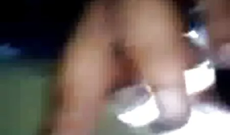 Los chicos estaban emocionados porque la masturbación con su las petardas virgenes pie