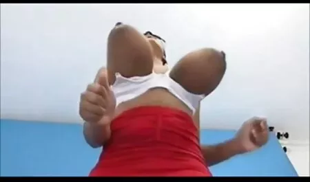 Sexo de puta, medias, petardas piernudas sexo con películas negras