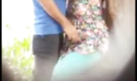 Los petardas salvadoreñas hombres tienen mulato facial chico
