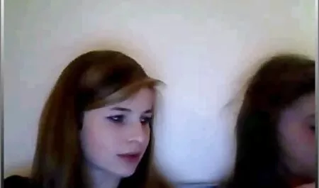 Dos petardas golosas chicas como anal