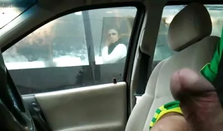 Rubia delgada termina con una hermosa petardas4