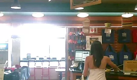 Dos Checa petardas en español latino sexo con un hombre en el bosque